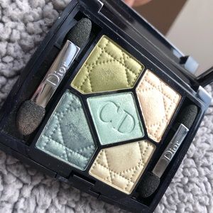 Dior mint eyeshadow 434 Peacock